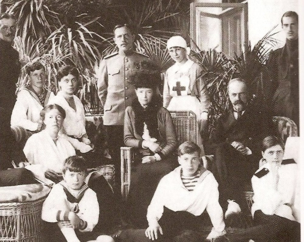 Члены династии Романовых в Крыму. 1917 г.