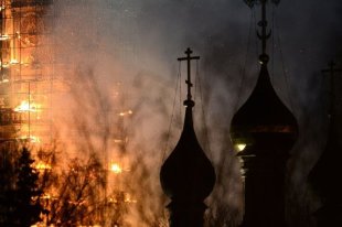    В Париже сгорел Нотр-Дам. А как защищены от огня памятники в России? 