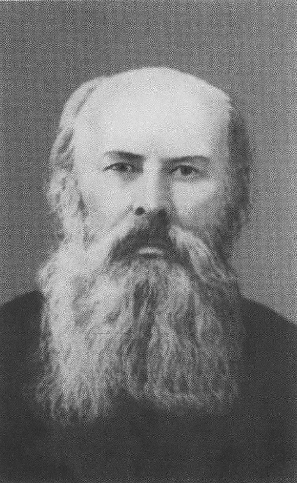Степан Евсеевич Гриневский - отец писателя.