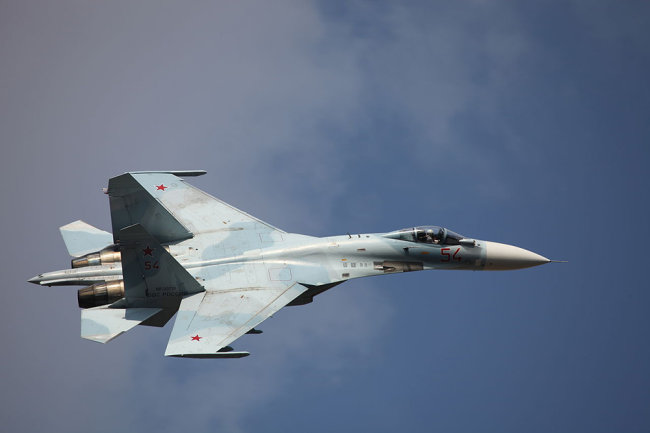 Су-27 вылетал на перехват иностранных самолетов над Черным морем