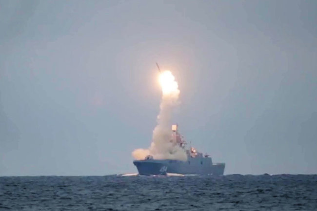 "Адмирал Горшков" испытает гиперзвуковой "Циркон" в Баренцевом море