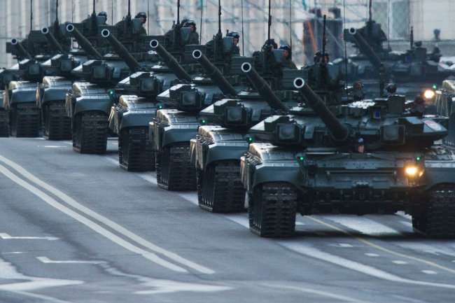Другая философия: польский генерал объяснил превосходство танков РФ