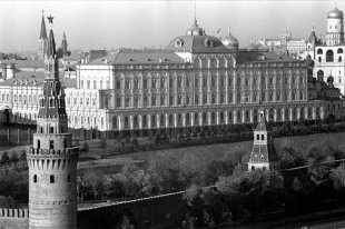   Противостояние советских ведомств вокруг Большого Кремлевского дворца в первой половине 1920-х годов 