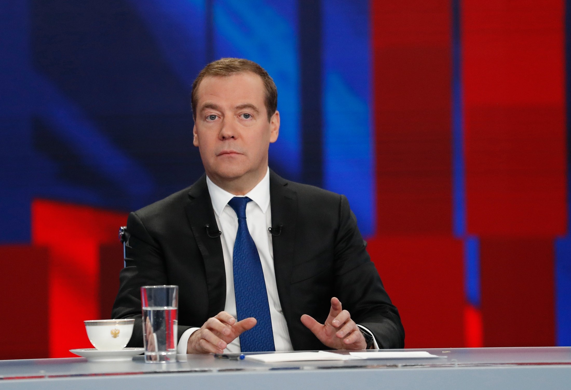 Стенограмма: О чем рассказал Дмитрий Медведев в интервью российским  телеканалам - Российская газета
