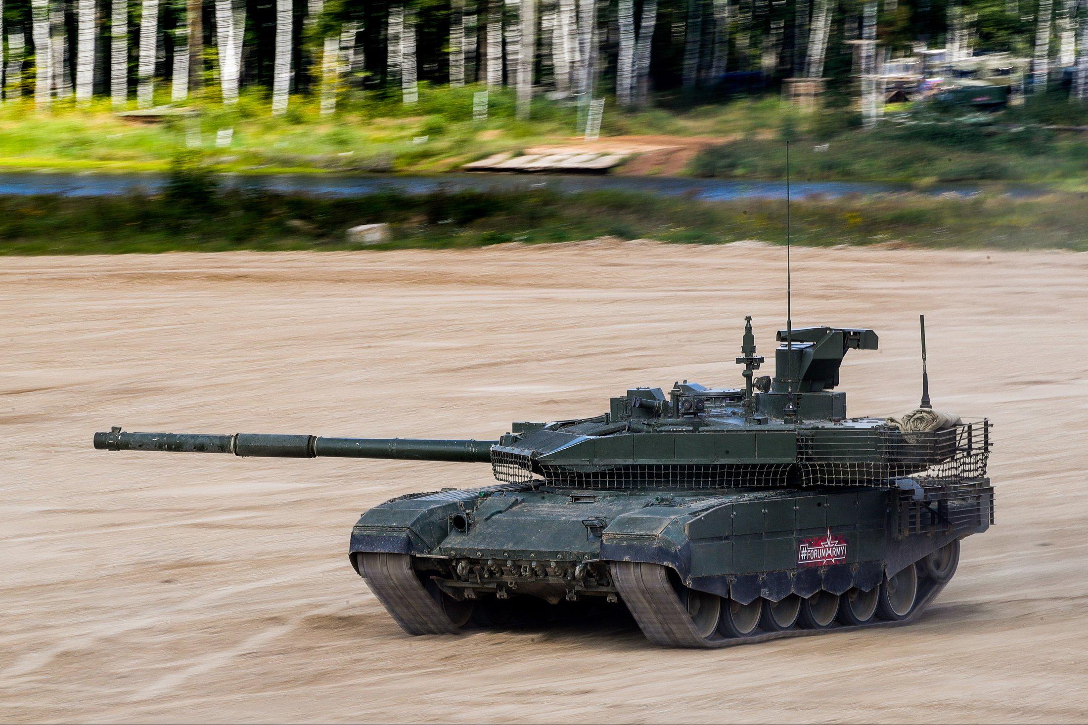 Два российских танка включили в рейтинг лучших танков мира - Российская  газета
