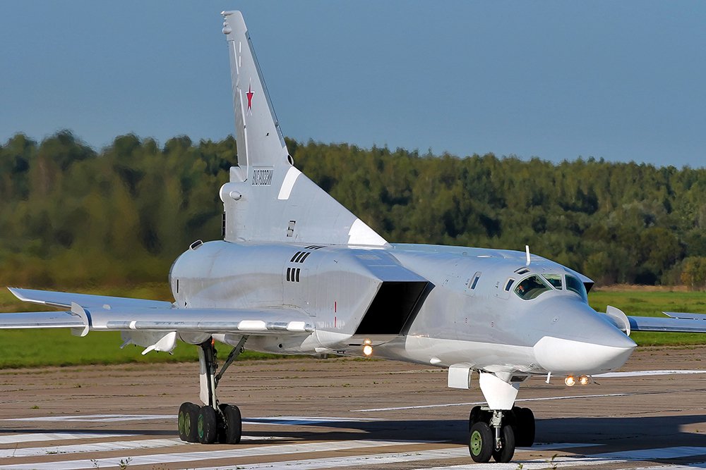 The Sun назвала Ту-22М3 самым смертоносным российским самолетом -  Российская газета