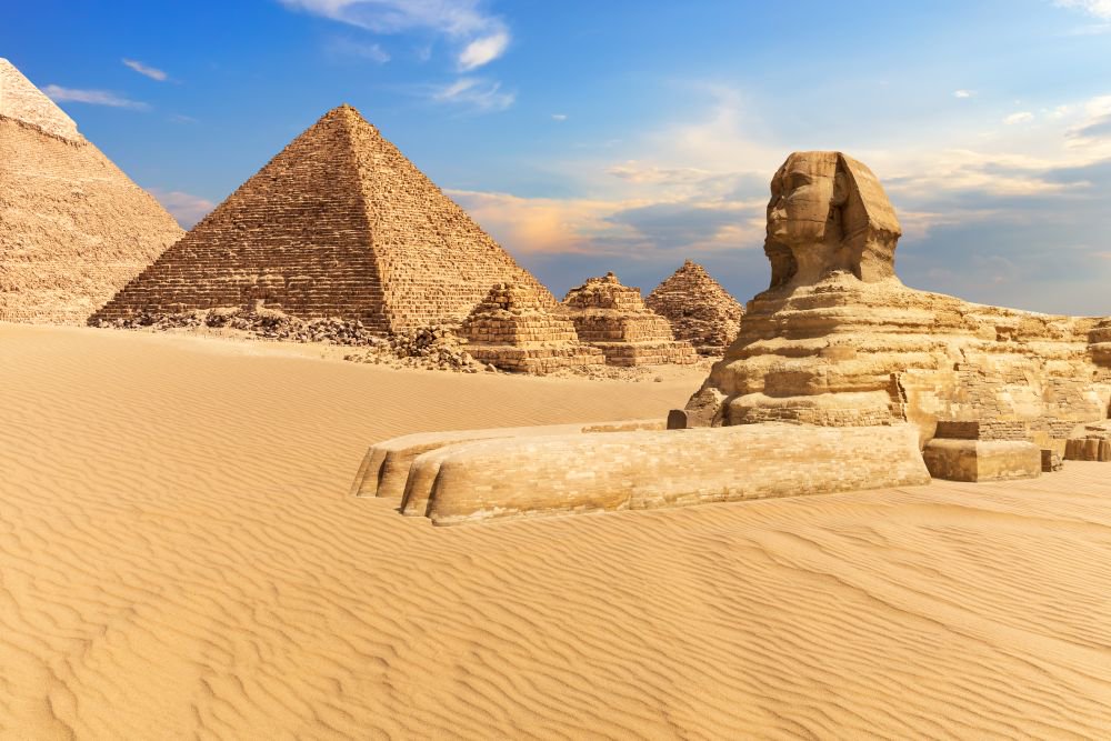 Сотни мумий и неизвестная пирамида найдены возле гробницы Тутанхамона -  Российская газета